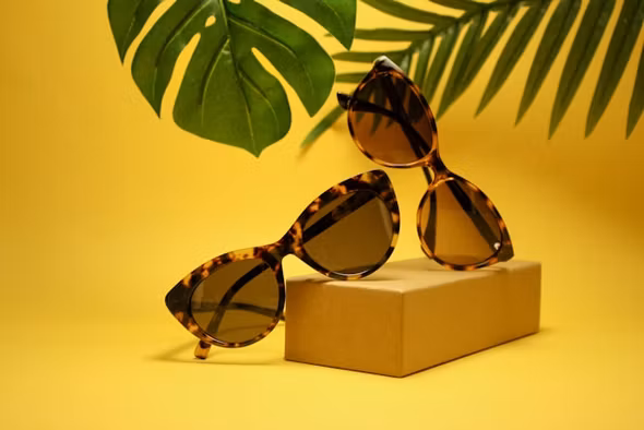 Eyeware