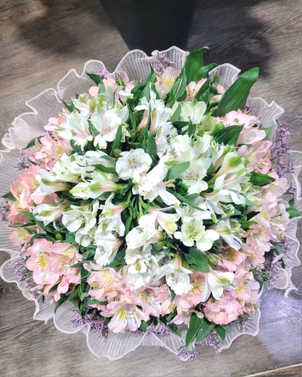 WHITE & PINK