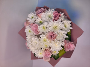 PINK BOQUET alternate view