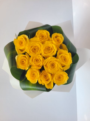 YELLOW BOQUET  alternate view