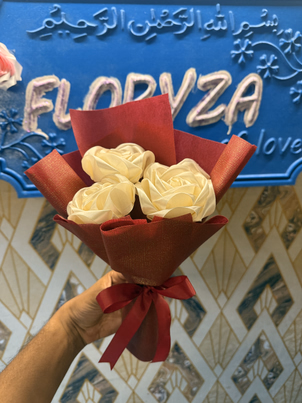 OFF WHITE ROSE alternate view